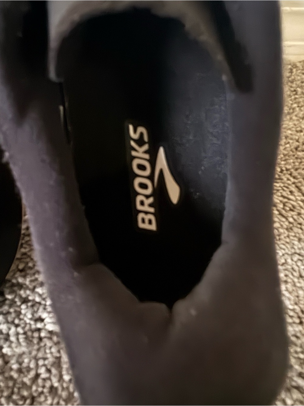 Brooks Launched GTS 10 Size 14 - Picture 13 of 14